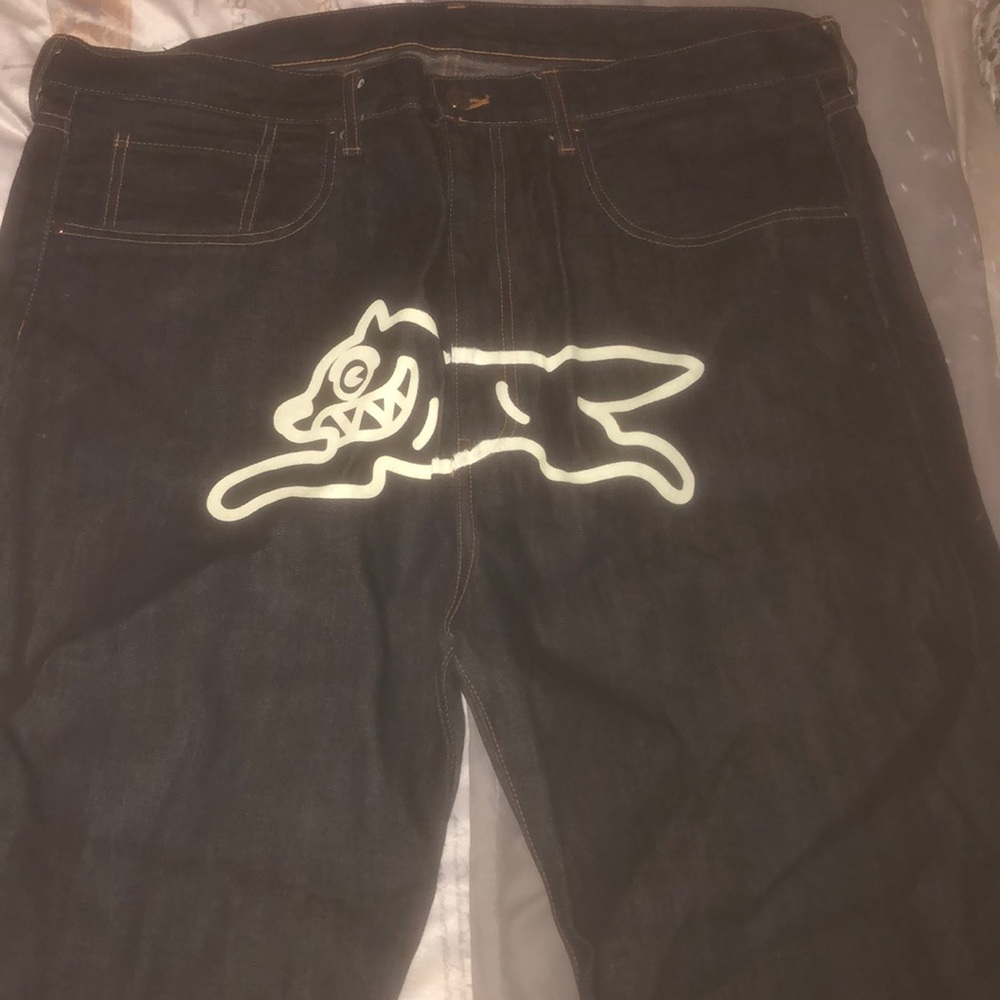 Like new men’s BBC jeans size XXL.